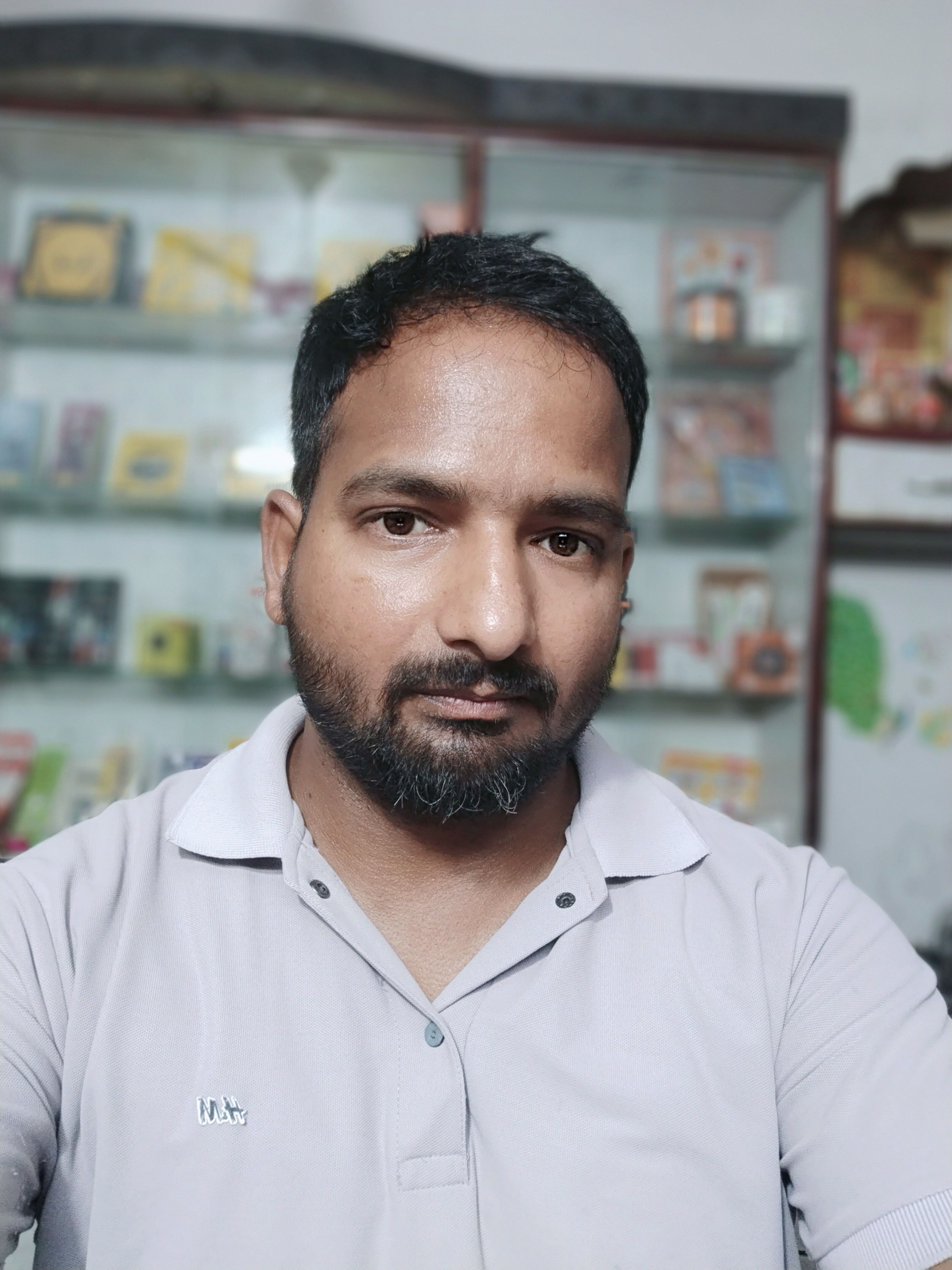 Akash Bansal Electrician worker in Lucknow