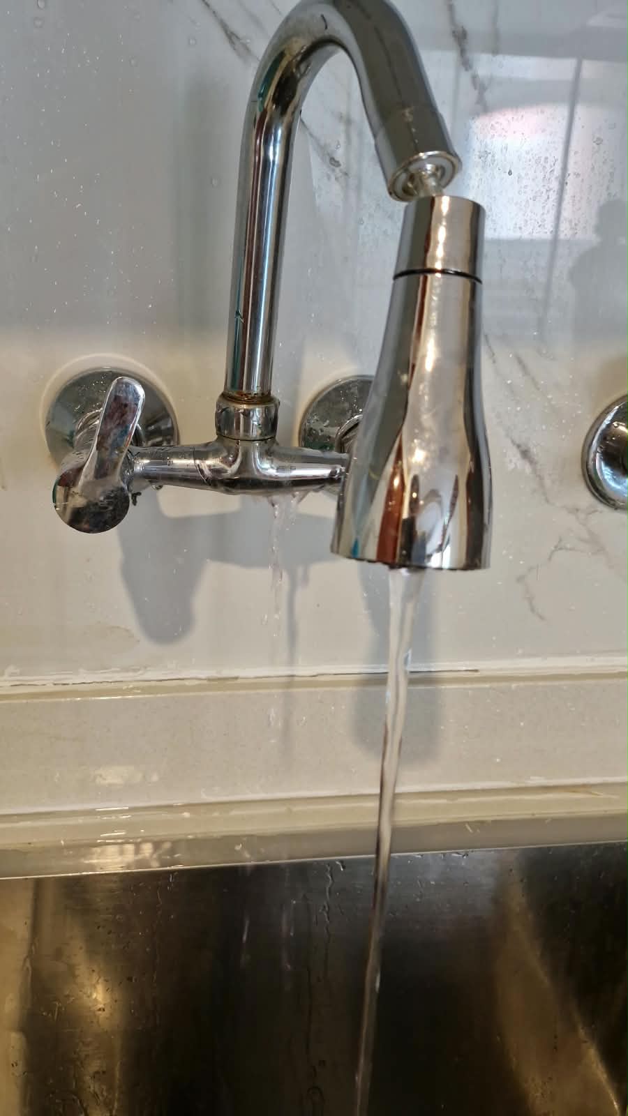 Plumber Worker in Gautam Buddha Nagar