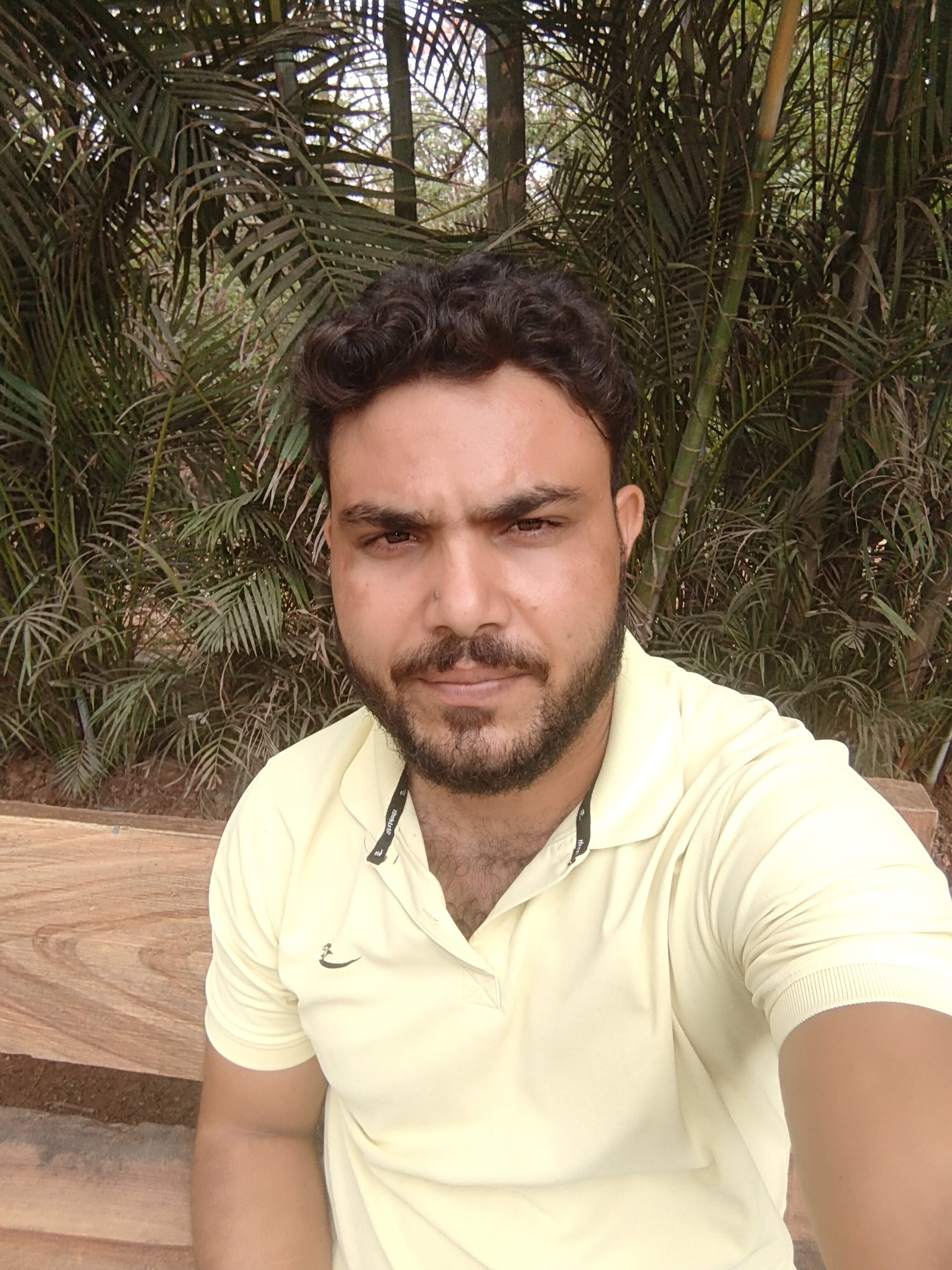 Labour contractor Worker in Raigad