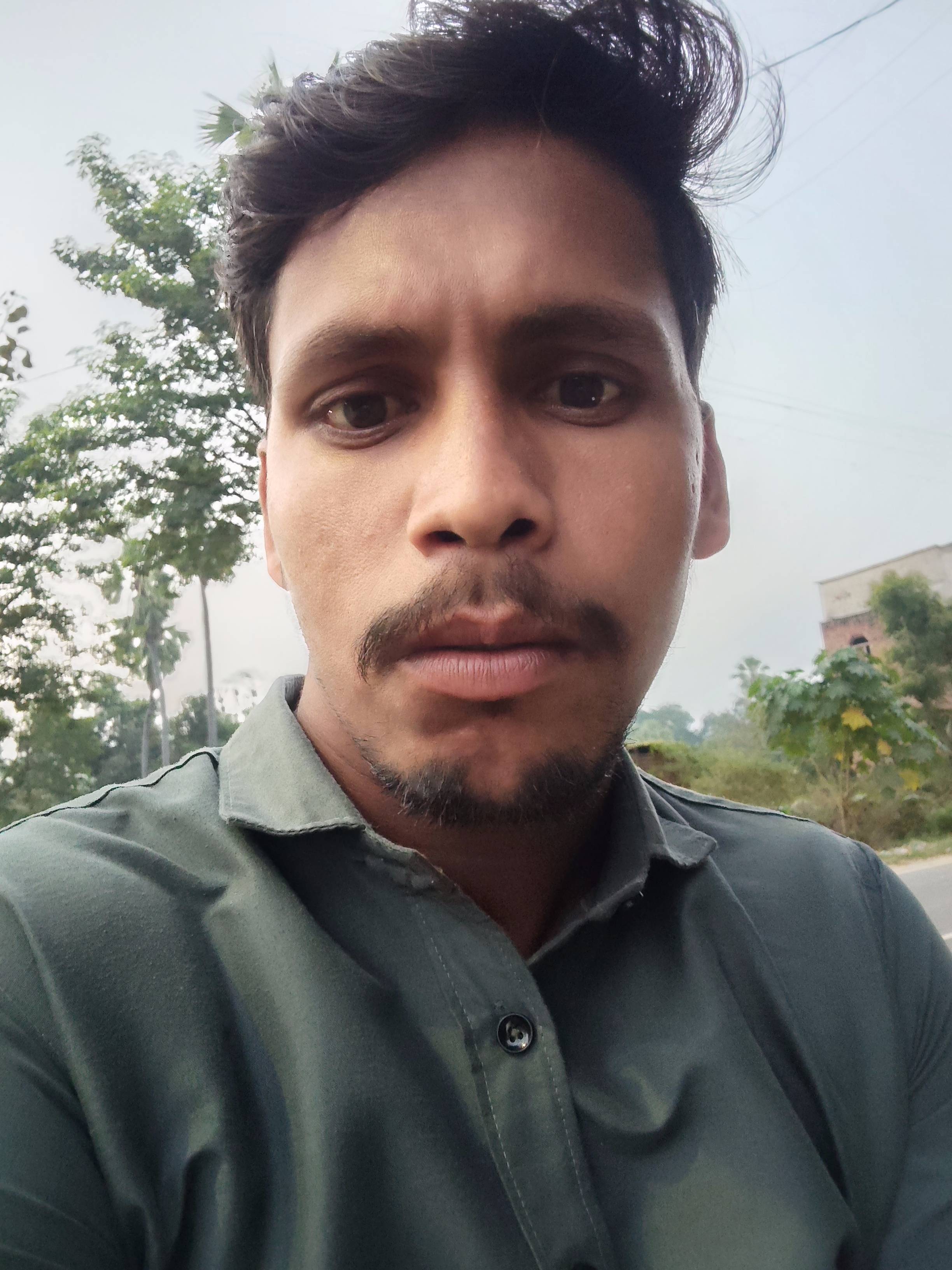 Raj Mistri Worker in Mainpuri